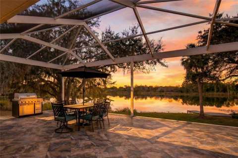 264 S Central Avenue, home for sale in Umatilla 32784
