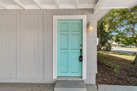 516 64th Street, St Petersburg FL - photo 7 of 57
