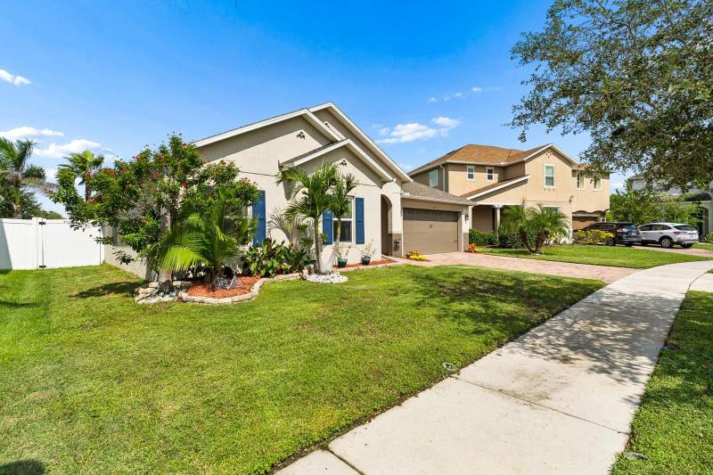 4 bedroom Single Family Residence at 11327 Brighton Knoll Loop, South Fork Tr L Ph 1, Riverview — photo 3