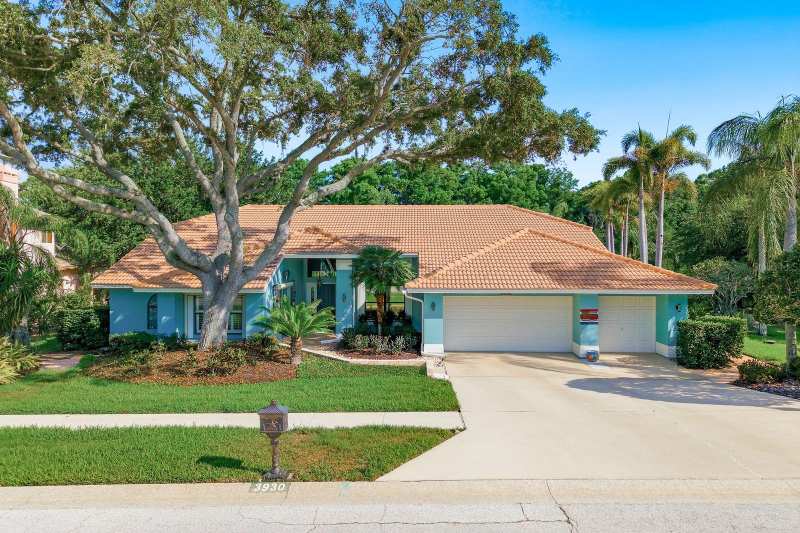 5 bedroom Single Family Residence at 3930 Tarian Court, Reserve At Lake Tarpon The, Palm Harbor — photo 1