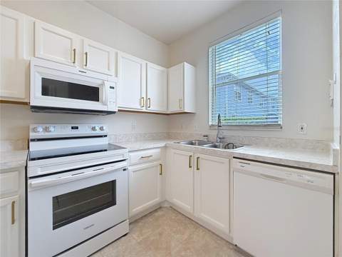 3920 SW 20th Avenue #1306, Gainesville FL - photo 10 of 36