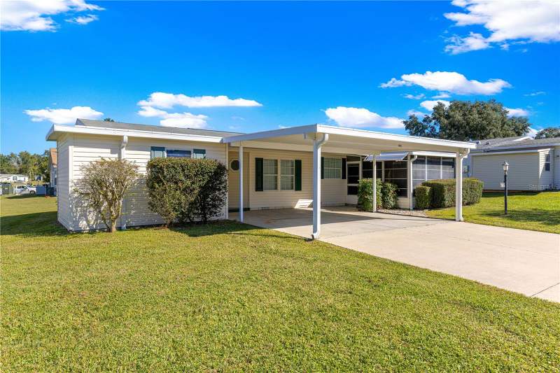 2 bedroom Manufactured Home at 7943 SW 7th Place, Falls Of Ocala, Ocala — photo 2