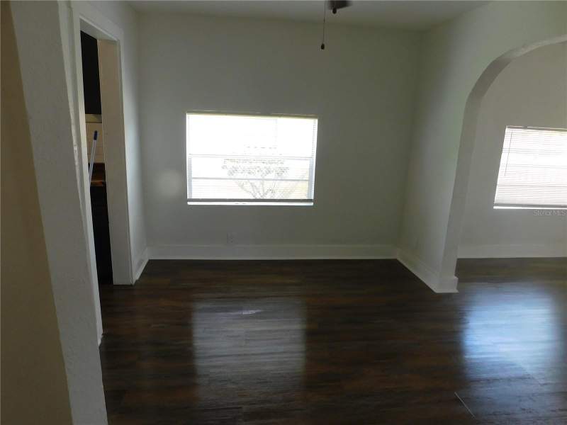 2 bedroom Single Family Residence at 1009 17th Street, Nebraska Terrace, St Petersburg — photo 5