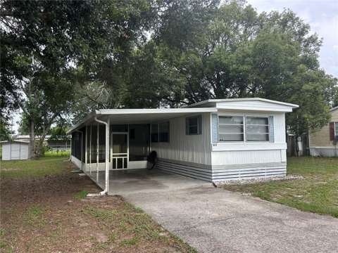 9640 SE 161St Place, home for sale on SE 161St Place