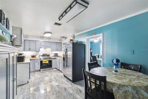 25309 Carnoustie Drive, Sorrento FL - photo 6 of 49