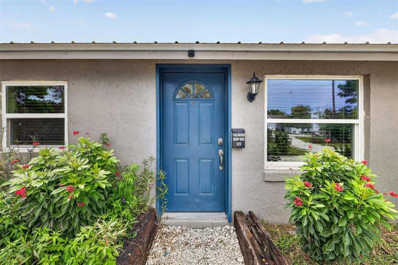 2 bedroom Single Family Residence at 1111 Dora Avenue, Tavares Tavares Heights, Tavares — photo 2
