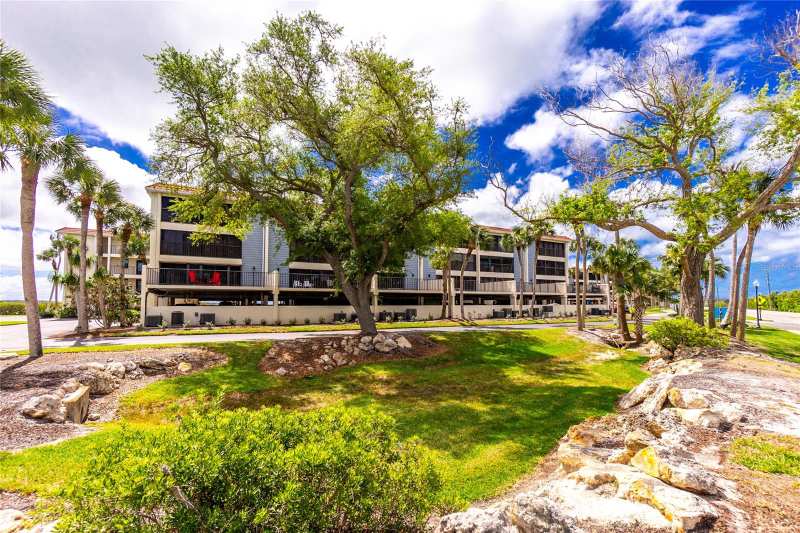 2 bedroom Condominium at 1501 Beach Road #210, Sandpiper Key Bldg 03, Englewood — photo 1