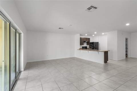 9033 Wildflower Lane, Kissimmee FL - photo 11 of 45