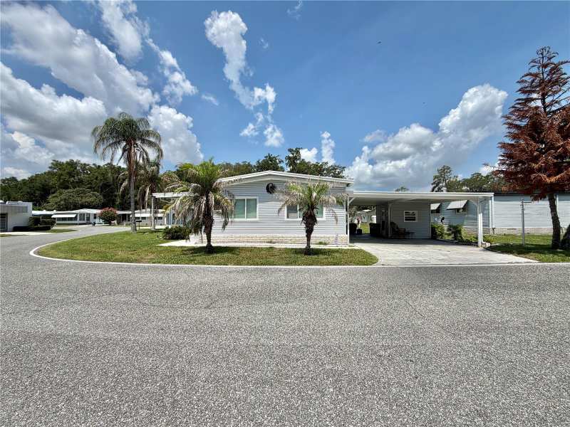 2 bedroom Mobile Home at 101 Tamarisk Way, Hawthorne At Leesburg A Coop, Leesburg — photo 1