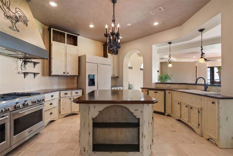 6 bedroom Single Family Residence at 10226 Wittenberg Way, Moss Park Reserve, Orlando — photo 5