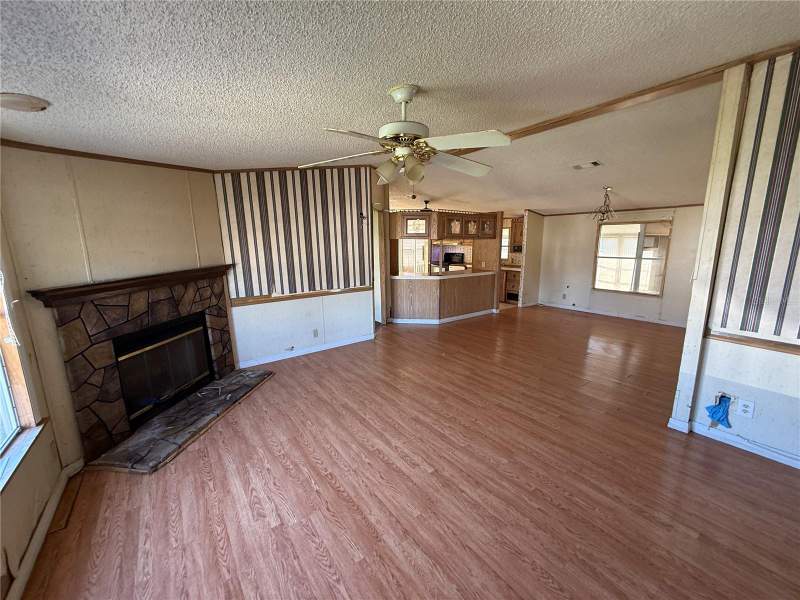 3 bedroom Manufactured Home at 2001 Pine Street, Montagues Village Unit 1, St Cloud — photo 3