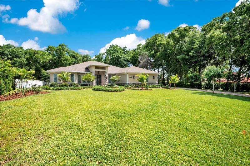 4 bedroom Single Family Residence at 1107 Palm Cove Drive, Palm Cove Estates, Orlando — photo 2