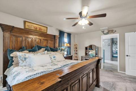 301 Thorn Hill Place, Sun City Center FL - photo 8 of 53