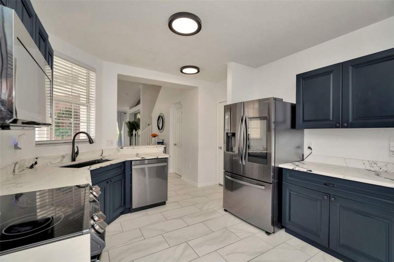 3 bedroom Townhouse at 6233 Olivedale Drive, Villages Of Bloomingdale Phase1, Riverview — photo 4