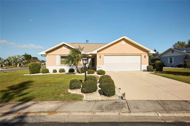 2 bedroom Single Family Residence at 311 Thorn Hill Place, Sun City Center Unit 35, Sun City Center — photo 1