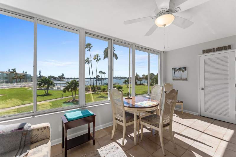 2 bedroom Condominium at 1868 Shore Drive #208, Shore Towers Bldg, South Pasadena — photo 3