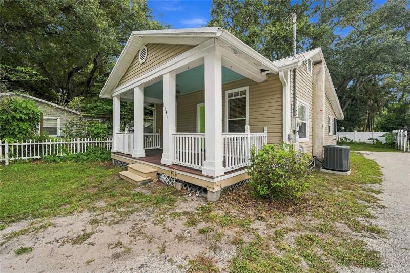 2 bedroom Single Family Residence at 1242 New York Avenue, Dunedin, Dunedin — photo 3