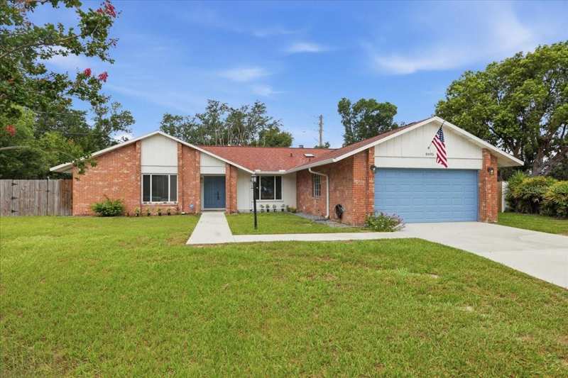 4 bedroom Single Family Residence at 8495 Caraway Court, Sand Lake Hills Sec 01, Orlando — photo 1