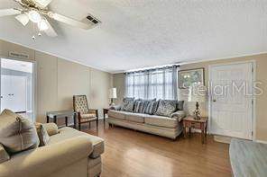 4 bedroom Manufactured Home at 2400 Lemur Drive, Buena Vista Manor, Holiday — photo 5