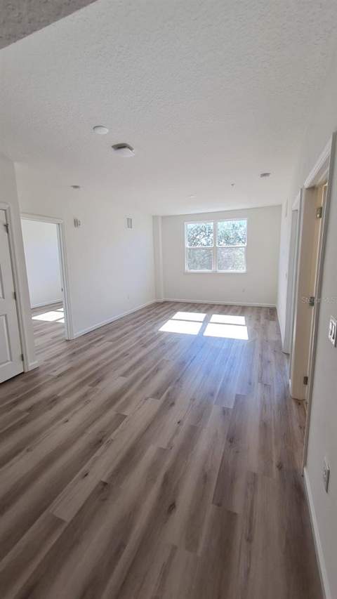 1230 Southstation Place #306, Orlando FL - photo 10 of 11