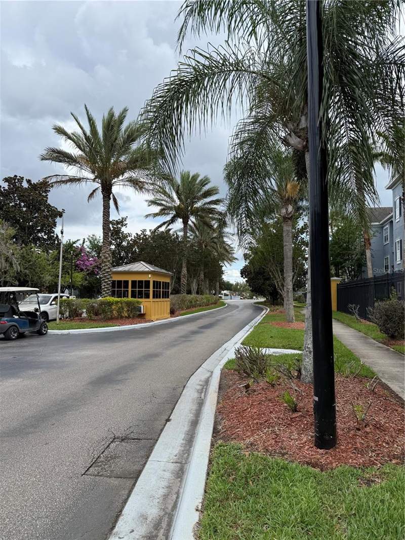 3 bedroom Condominium at 3725 Conroy Road #2127, Mosaic/Millenia, Orlando — photo 2