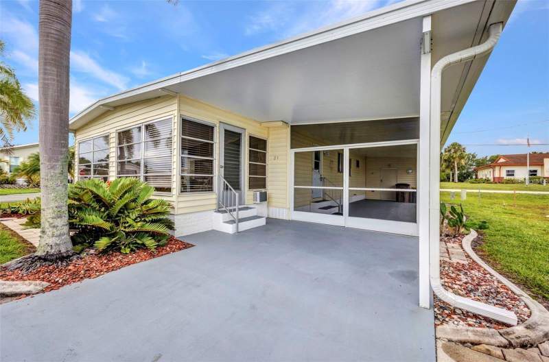 2 bedroom Mobile Home at 10100 Burnt Store Road #21, River Haven Mob Hme Park, Punta Gorda — photo 5