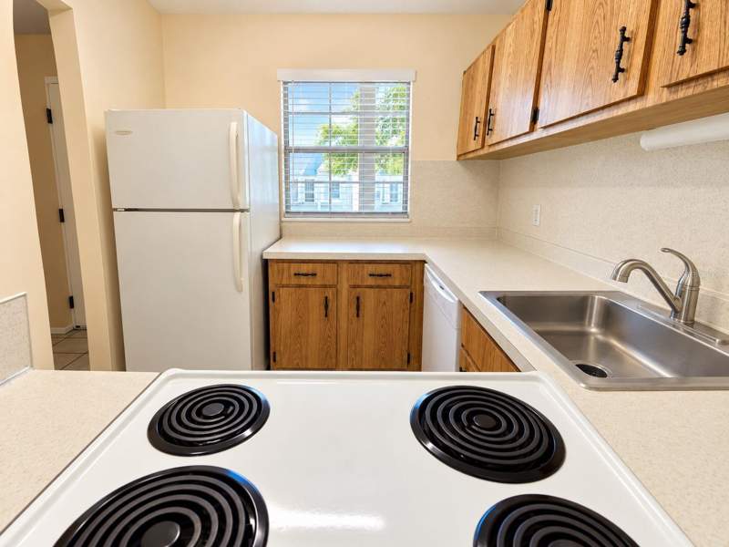 2 bedroom Condominium at 2625 State Road 590 #1724, Coachman Creek Condo, Clearwater — photo 4