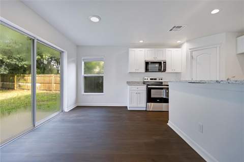 7415 Oxford Garden Circle, Apollo Beach FL - photo 6 of 6
