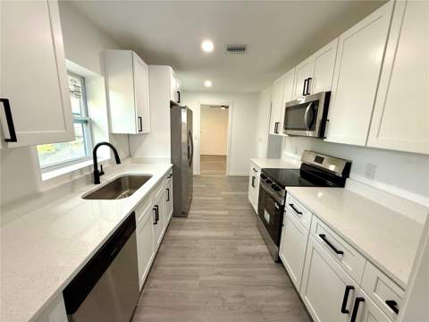 701 Alfred Drive, Orlando FL - photo 11 of 30