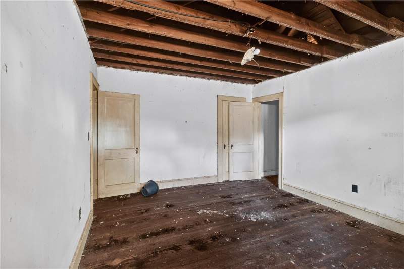 3 bedroom Single Family Residence at 27 N Mills Avenue, Hill Mrs H Parker Resub, Orlando — photo 3