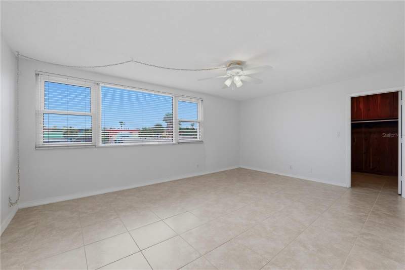 1 bedroom Condominium at 675 S Gulfview Boulevard #206, Continental Towers Inc Condo, Clearwater Beach — photo 4