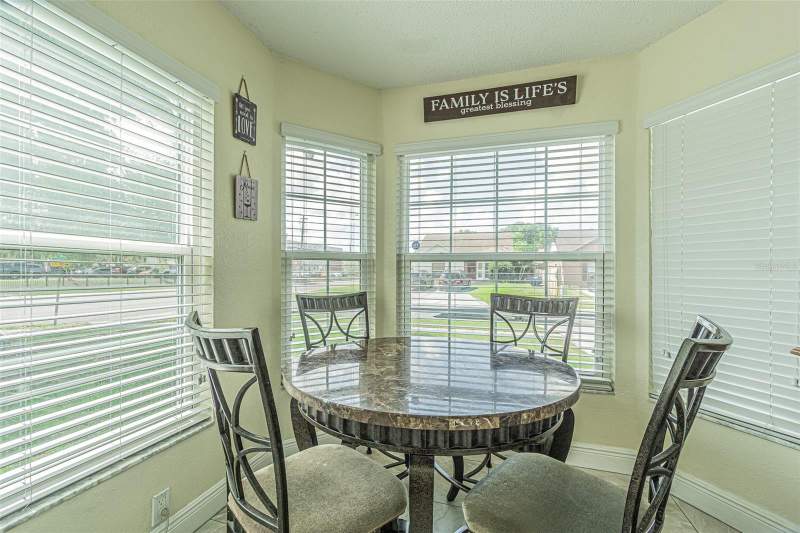 3 bedroom Single Family Residence at 7601 Limebury Court, Citrus Pointe Unit 2, Tampa — photo 5