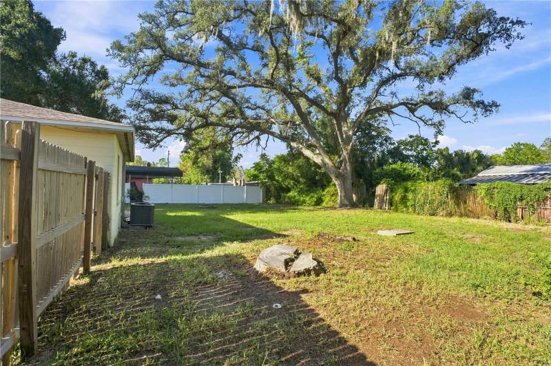 3 bedroom Single Family Residence at 3808 N 54th Street, Grant Park Add Blk 31-3, Tampa — photo 5