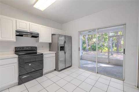 2432 Lake Woodberry Circle, Brandon FL - photo 10 of 33