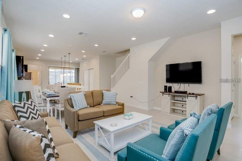 5 bedroom Single Family Residence at 8816 Corcovado Drive, Windsor At Westside Ph 2B, Kissimmee — photo 5