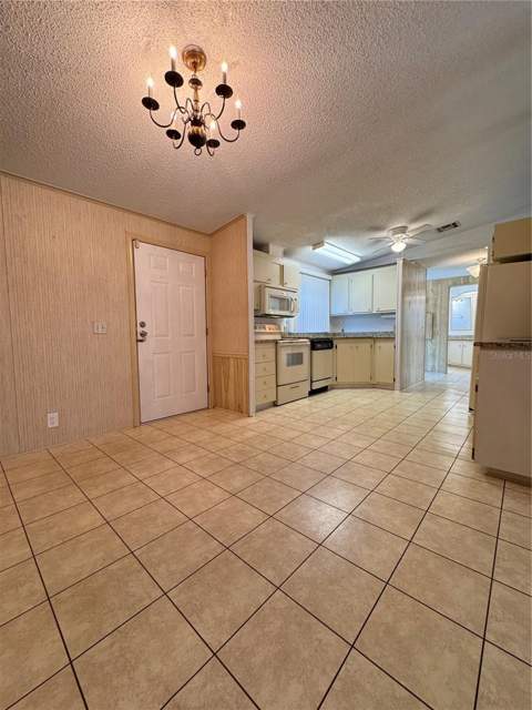 25100 Pine Hill, Leesburg FL - photo 15 of 99