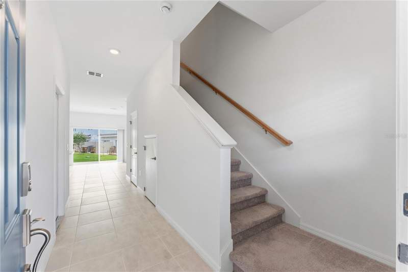 3 bedroom Townhouse at 1406 Anchor Bend Way, Bellalago Pod G Twnhms, Kissimmee — photo 3