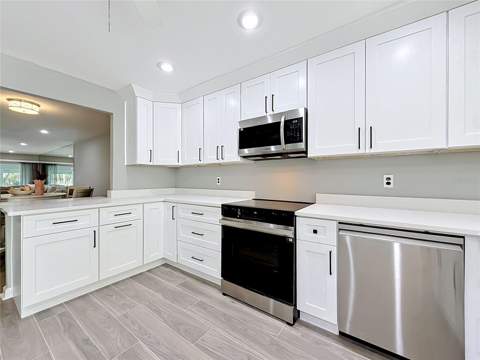 355 Boca Ciega Point Boulevard #355, St Petersburg FL - photo 10 of 89
