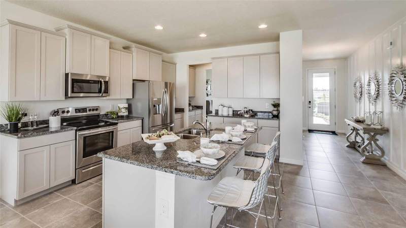 5 bedroom Single Family Residence at 3509 Harvest Gardens Loop, Varrea, Plant City — photo 2