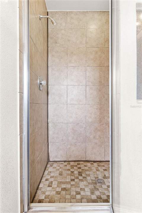 1149 S Beach Circle, Kissimmee FL - photo 22 of 46