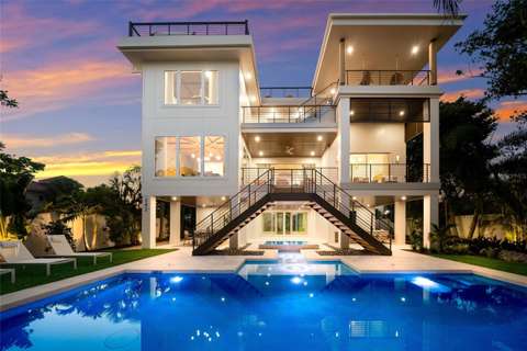 242 Lakeview Drive, home for sale in Anna Maria 34216