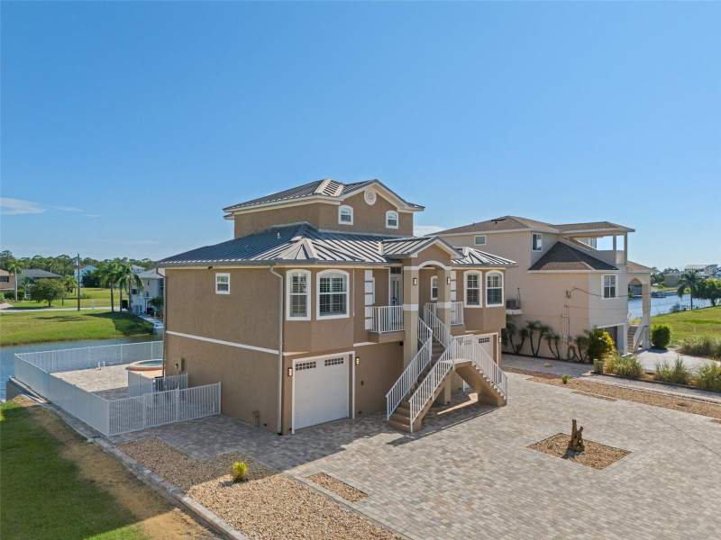 4 bedroom Single Family Residence at 3448 Triggerfish Drive, Hernando Beach, Hernando Beach — photo 3