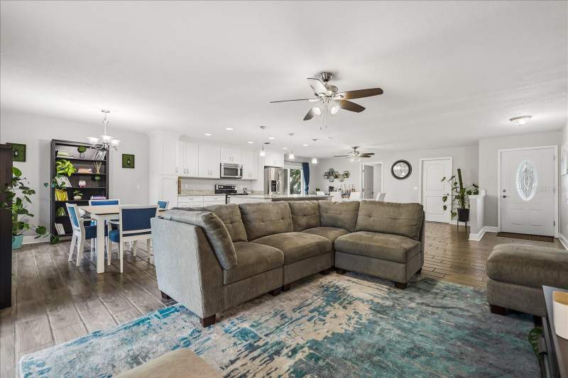 3 bedroom Single Family Residence at 524 E Hillcrest Street, Sanlando, Altamonte Springs — photo 5