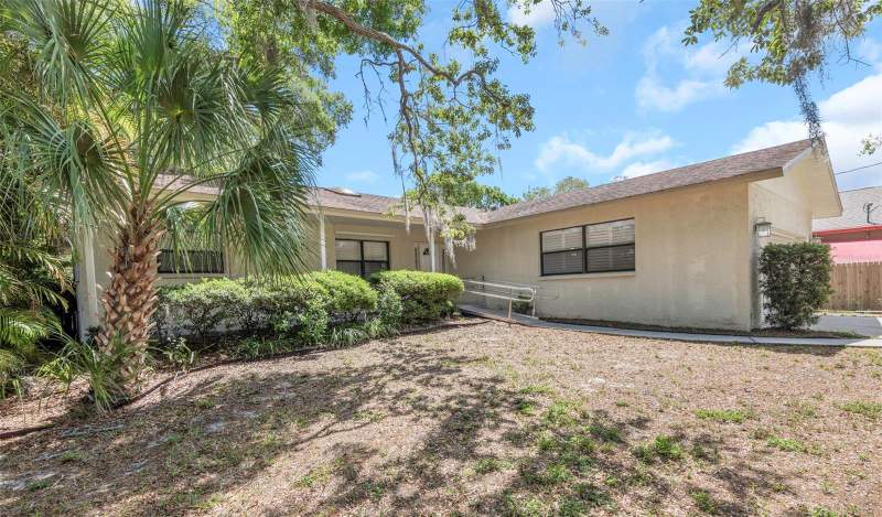 3 bedroom Single Family Residence at 753 Seminole Boulevard, Sunset Hills, Tarpon Springs — photo 3