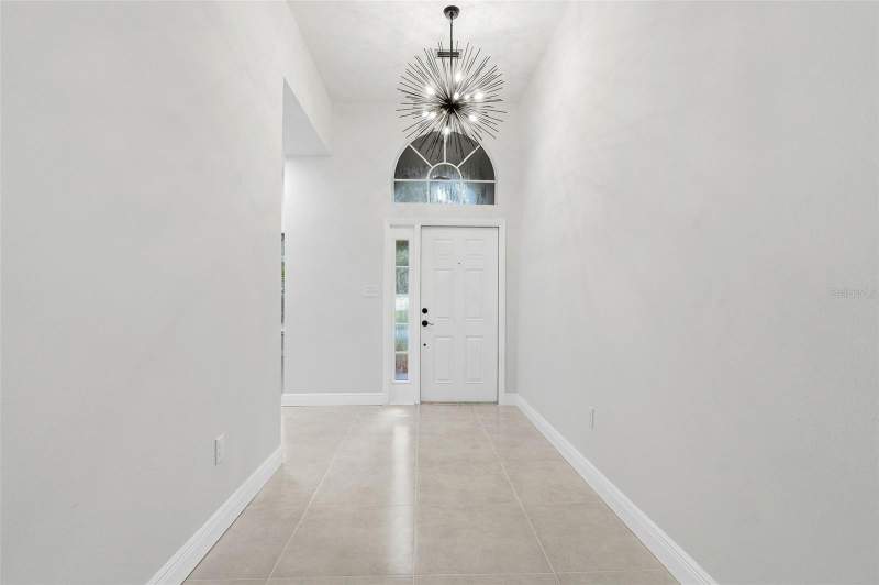 3 bedroom Single Family Residence at 8201 Cypress Breeze Way, West Meadows Parcels 12A 12B-1, Tampa — photo 2