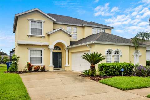 123 Minniehaha Circle, gated community for sale in Haines City