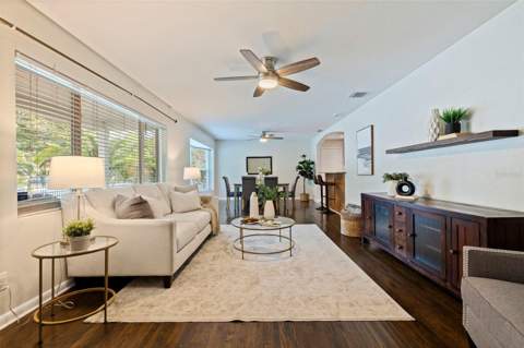 1825 Cleveland Street, Clearwater FL - photo 7 of 36