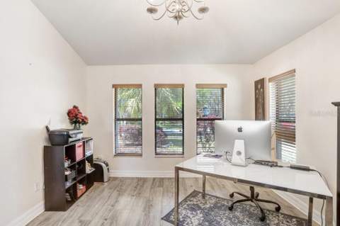 15723 Starling Water Drive, Lithia FL - photo 15 of 39