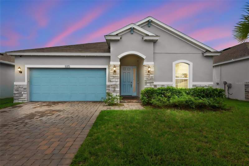 4 bedroom Single Family Residence at 1005 Chelan Falls Drive, Lakewood Park Ph 1, Deland — photo 2