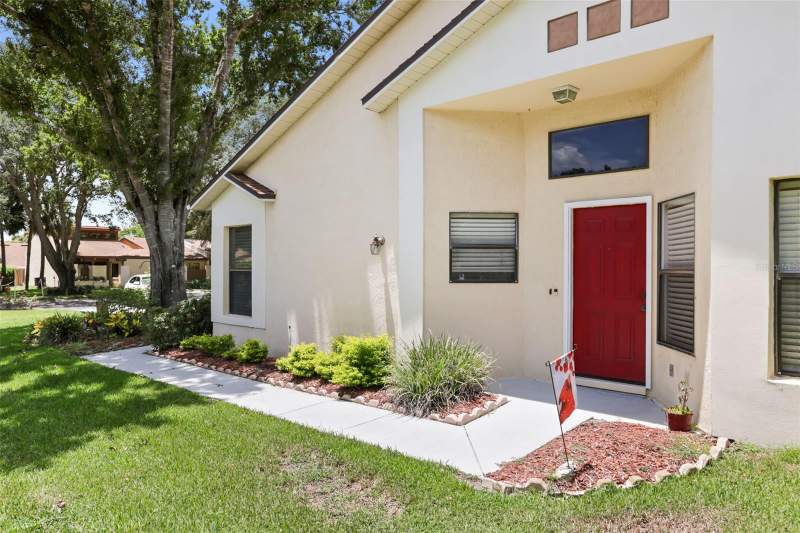 3 bedroom Townhouse at 223 Heron Street, Cranes Roost Villas, Altamonte Springs — photo 2